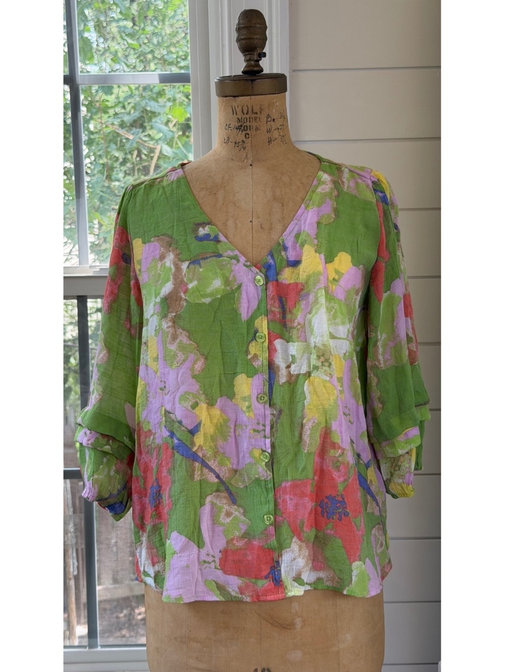 Hope and Harlow Floral Watercolor Boho Blouse GardenPartyStyle Grandmillennial